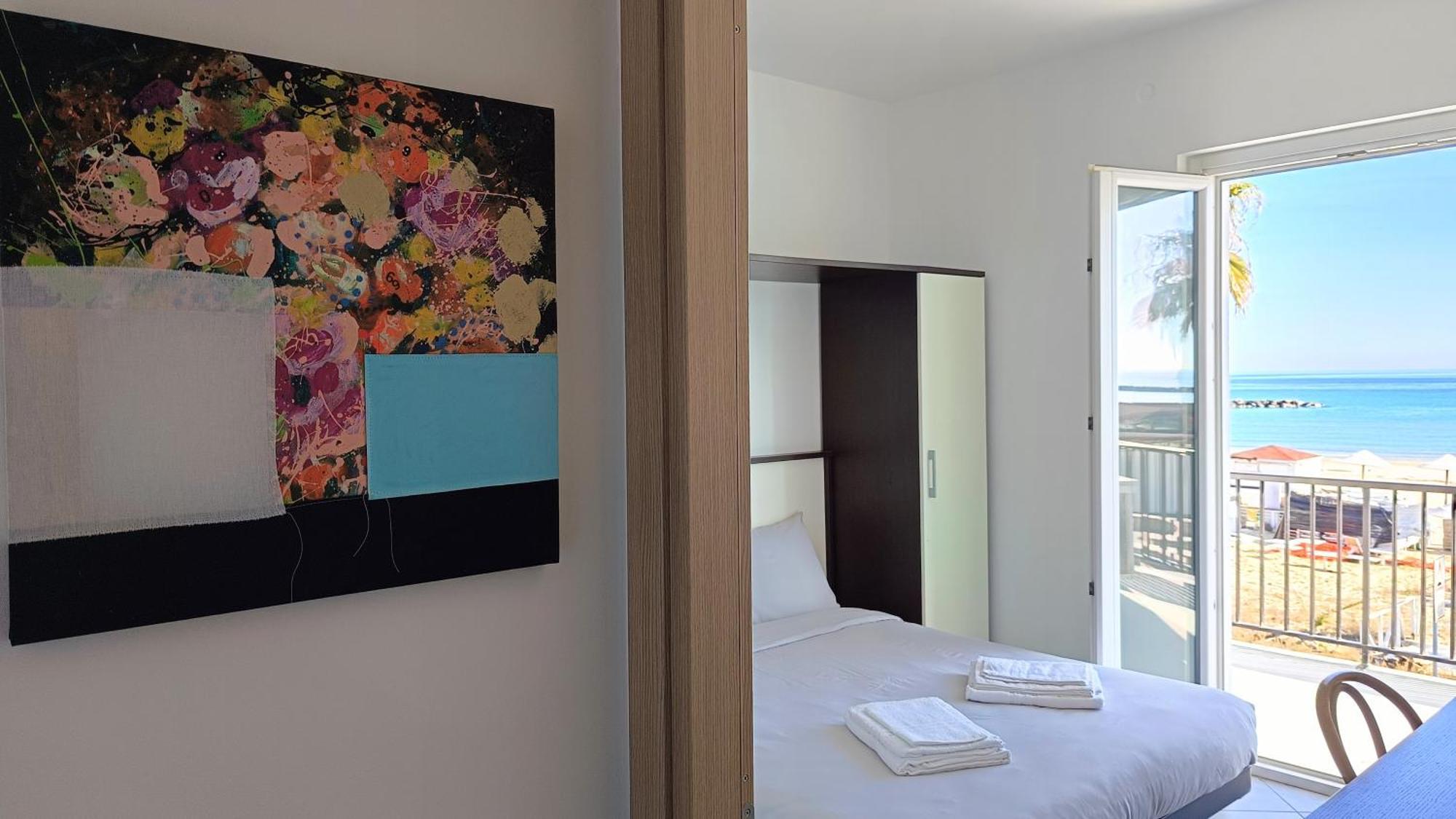 Lido Rooms & Apartments ลิโดดิแฟร์โม ภายนอก รูปภาพ
