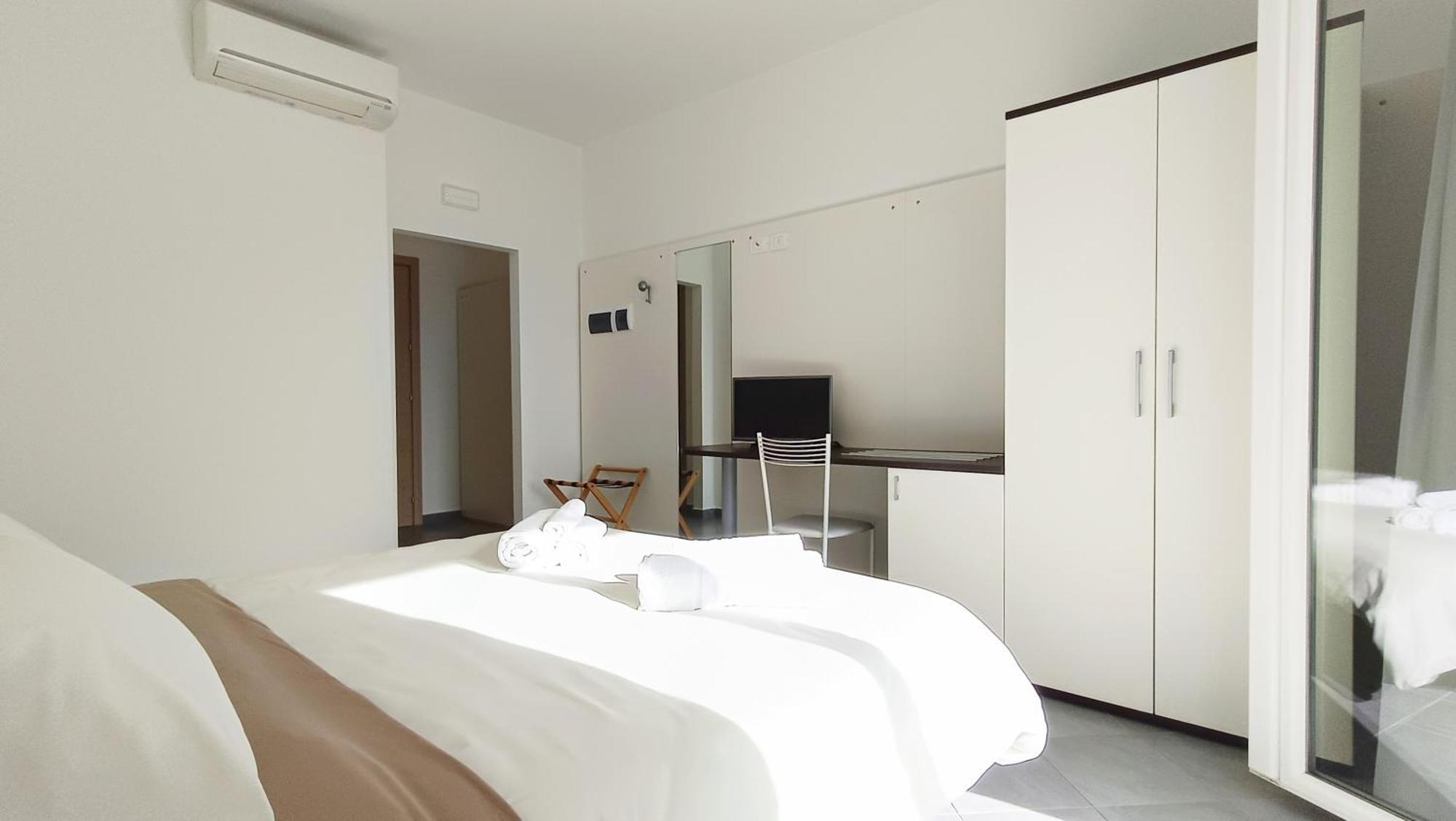 Lido Rooms & Apartments ลิโดดิแฟร์โม ภายนอก รูปภาพ
